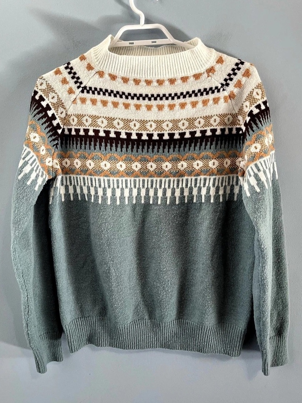Fair Isle Blue, Gold & White Scandinavian-Style Crewneck Sweater Size L